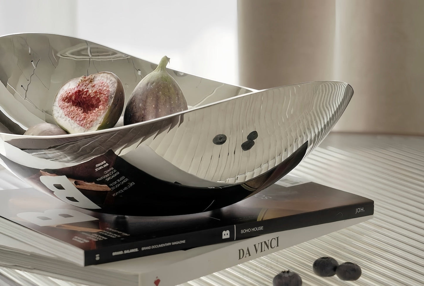Decorative Fruit Bowl - Elegant Stainless Steel Centerpiece for Home