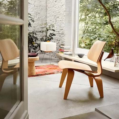 Lounge Chair - Eames Molded Plywood Timeless Log, Walnut, Black - motivodecor.com