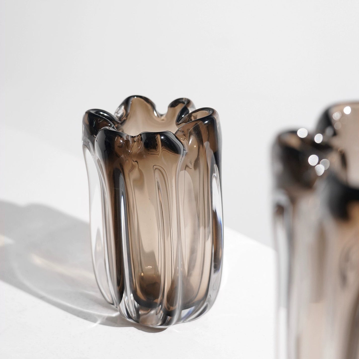 Glass Vase - Modern Luxury Wide-Mouth Crystal Design for Elegant Decor