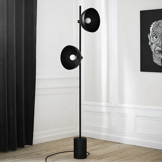 Chic Black Floor Lamp | Sleek Design for Modern Interiors