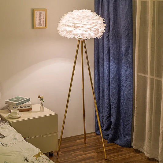 Feather Floor Lamp | Lighten Your Space with Style - motivodecor.com