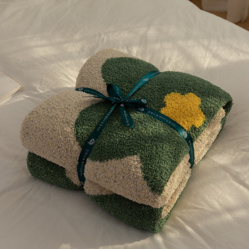 Green Throw Blanket - motivodecor.com