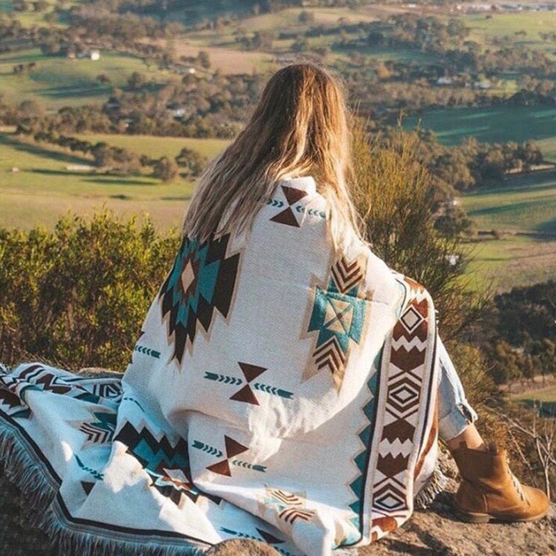 Beach Blanket - Perfect Outdoor Travel Rug for Adventure - motivodecor.com