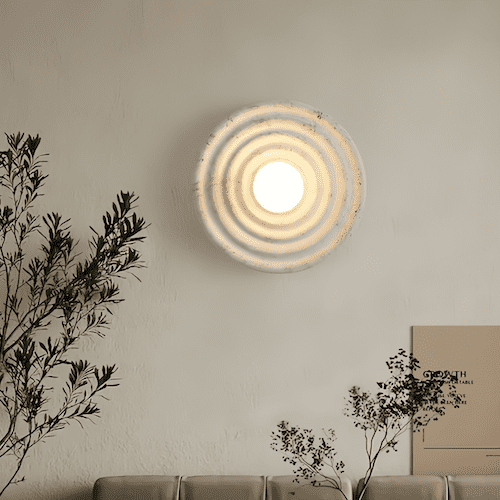 wall light fixture | Embrace Contemporary Chic - motivodecor.com