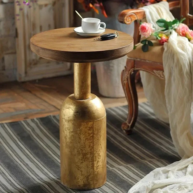 Retro Round Coffee Table | Vintage-Inspired Elegance for Modern Spaces - motivodecor.com