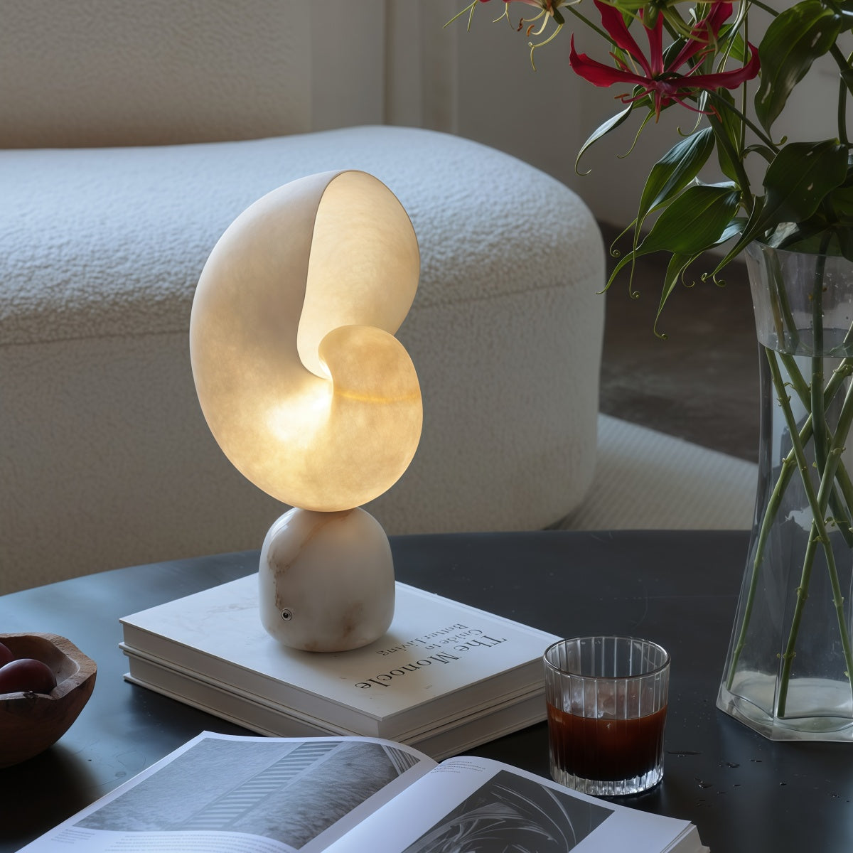 French-Style Conch Sensor Night Light Rechargeable Ornament Nordic Desktop Bedside Lamp Vintage