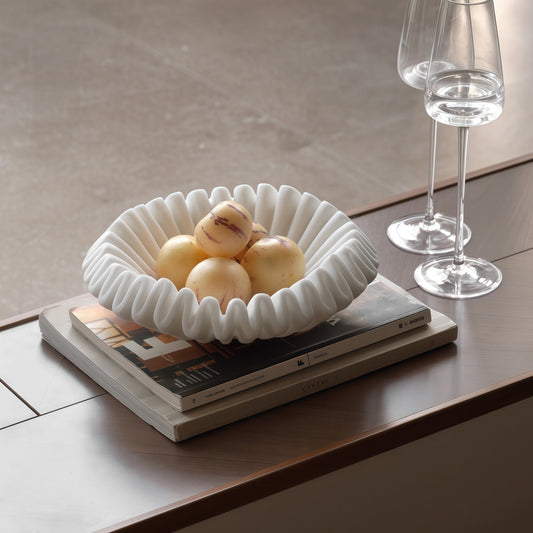 Chestnut Stone resin vintage white fruit bowl with irregular pleated design for modern minimalist home decor