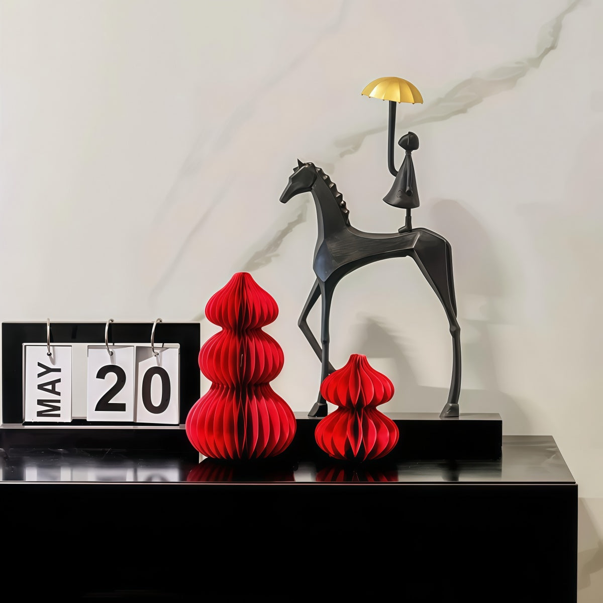 Minimalist Modern Horse Decorative Piece
