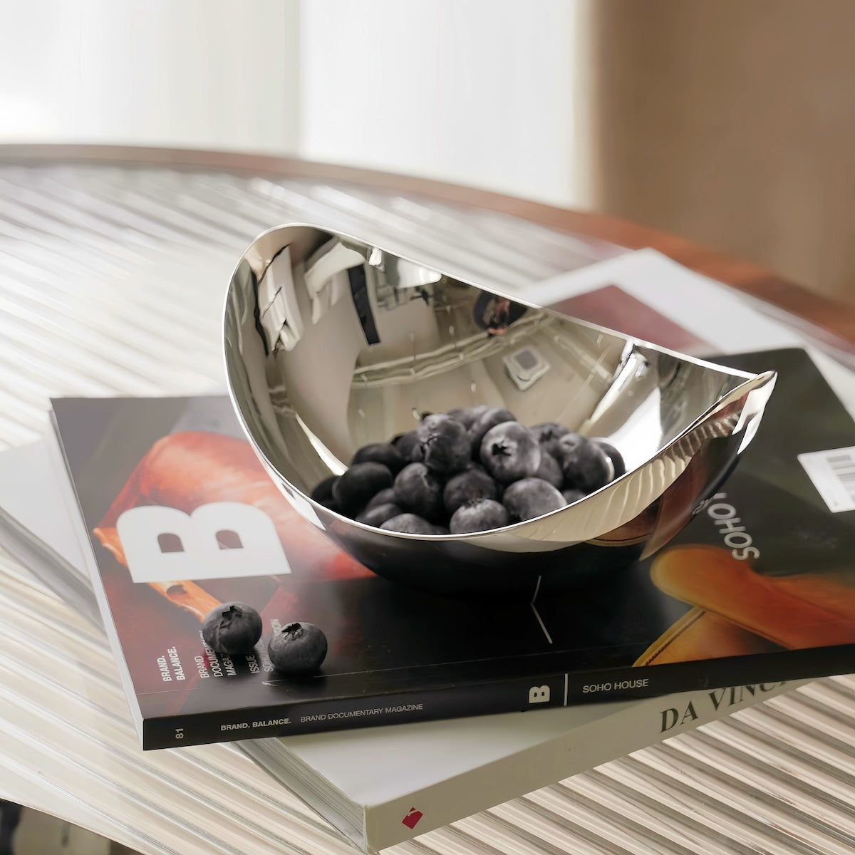 Decorative Fruit Bowl - Elegant Stainless Steel Centerpiece for Home