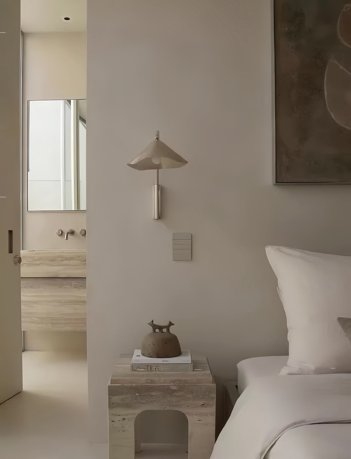 Antica Wall Lamp with Spanish Bauhaus mid-century design, aluminum forged body, warm layered LED light for living rooms, studies, and bedrooms