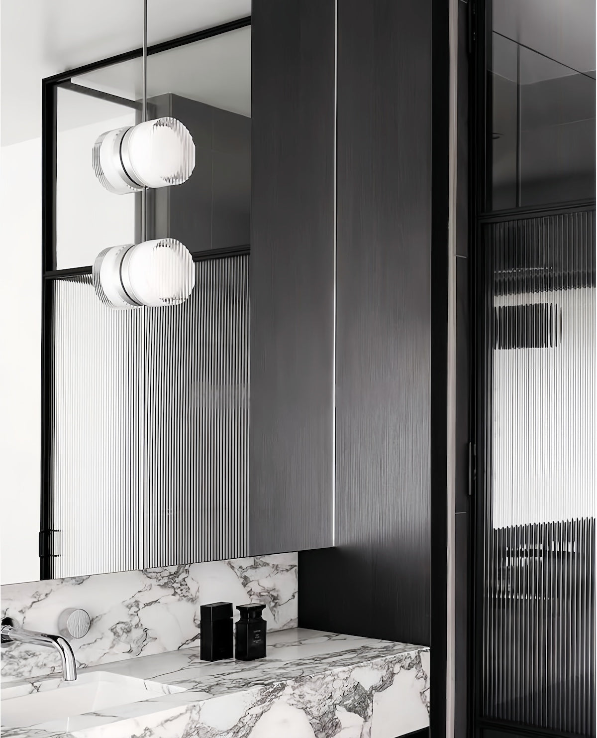 Wall Light Fixture - Nordic Glass Wall Lamp for Elegant Bathroom Lighting