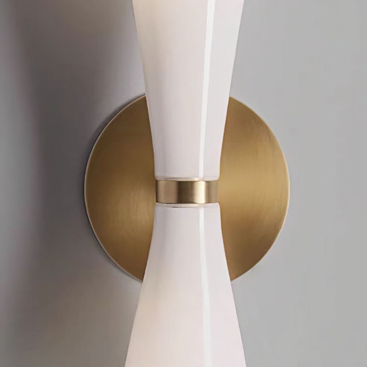All-Brass Wall Lamp for Living Room