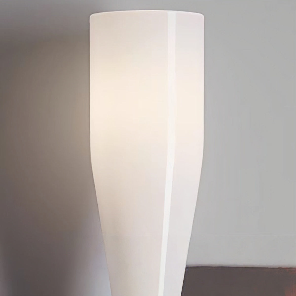 Italian Minimalist Wall Lamp for Living Room