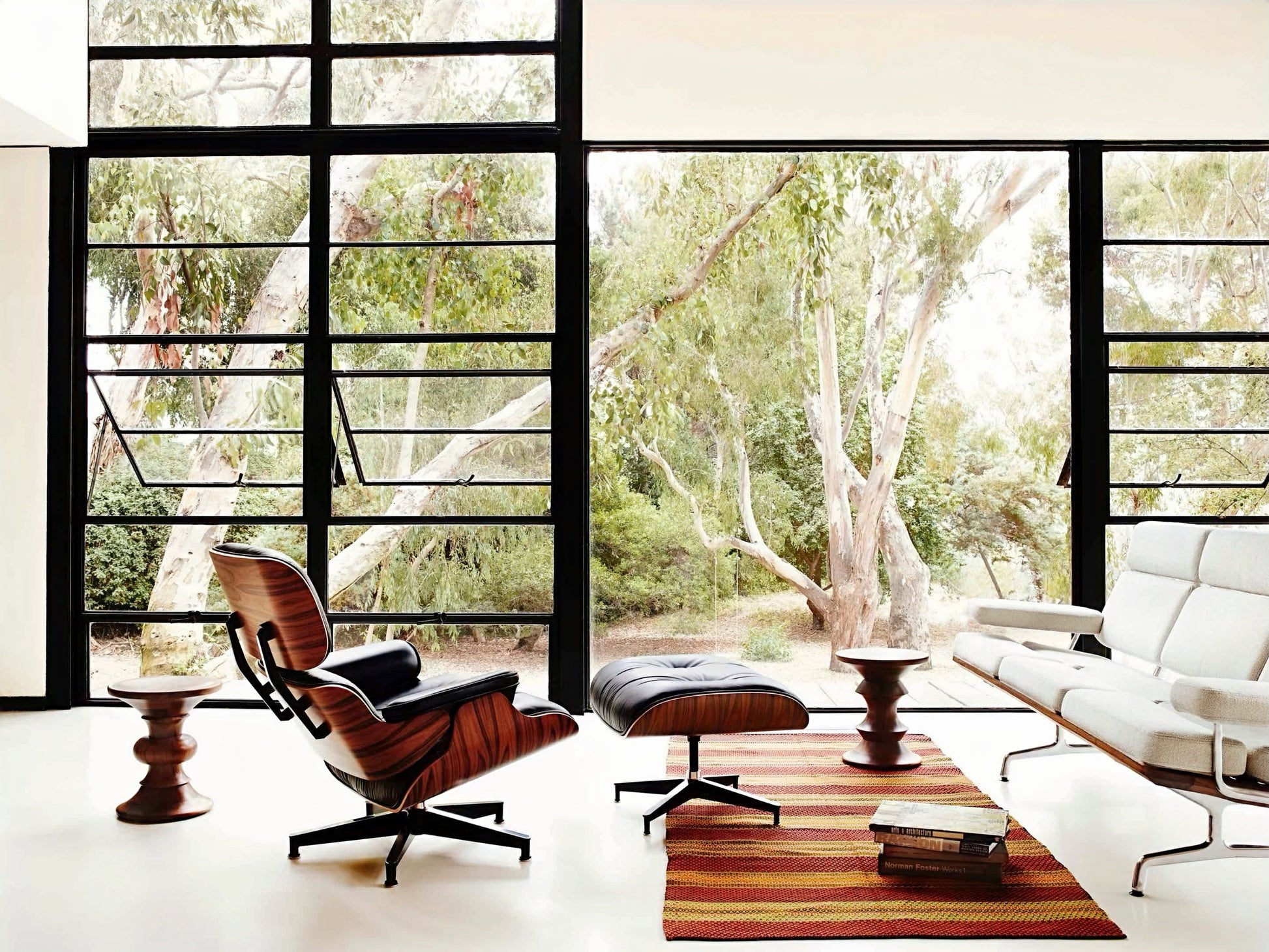 eames chair - motivodecor.com