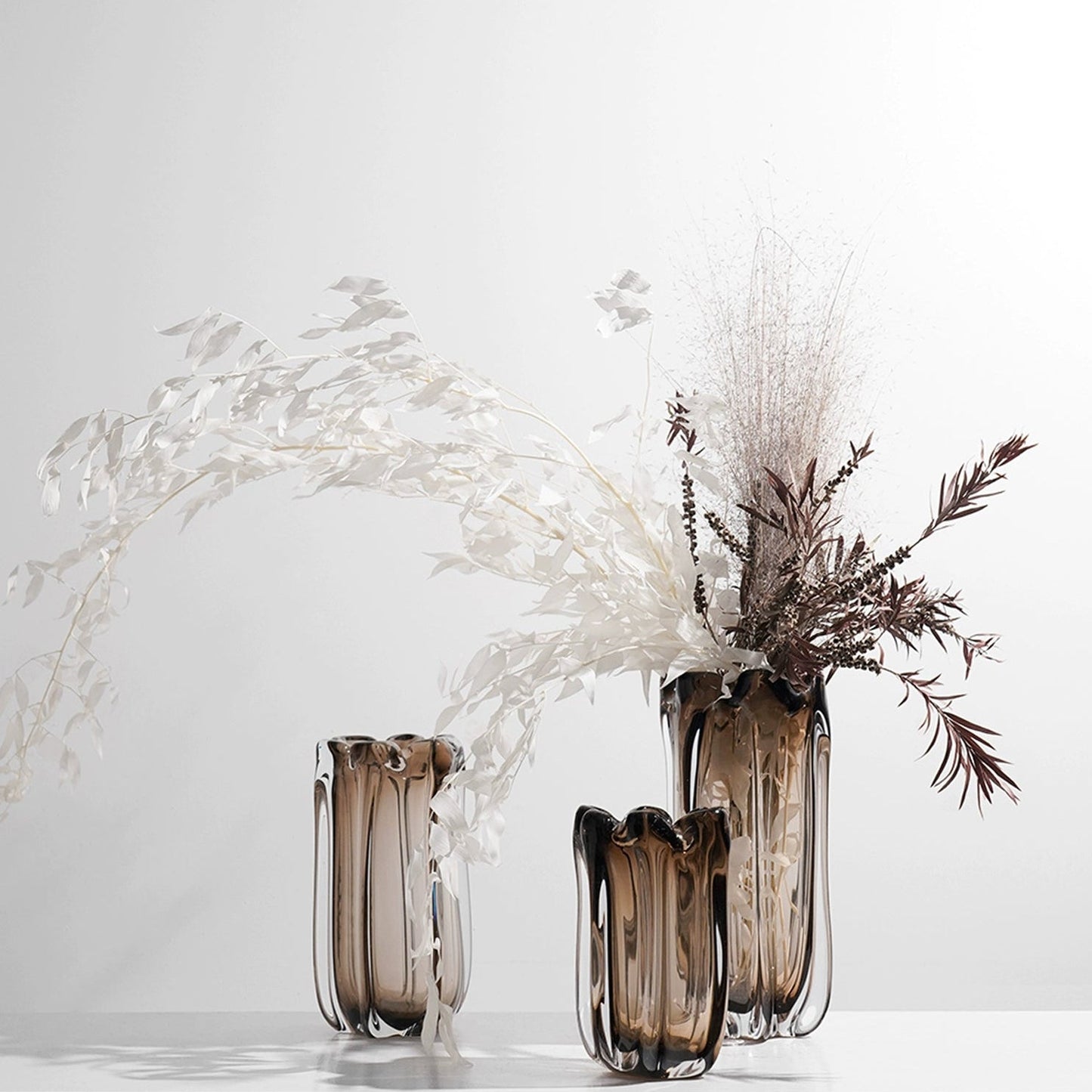 Glass Vase - Modern Luxury Wide-Mouth Crystal Design for Elegant Decor