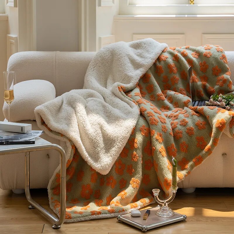 fleece blanket​- motivodecor.com