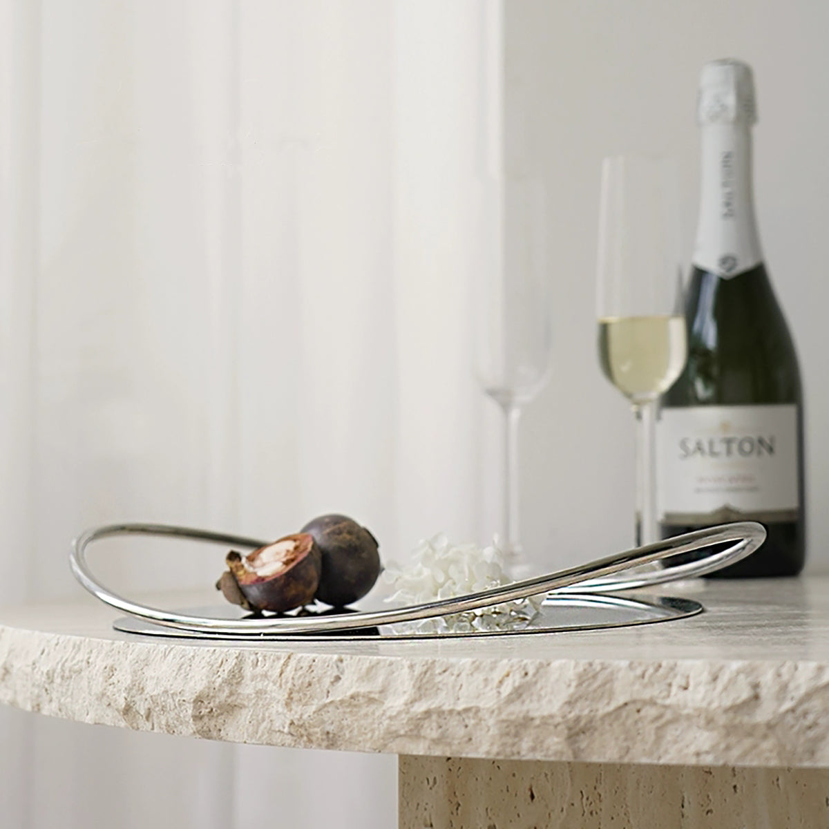 Serving Tray: Nordic Luxury Stainless Steel Fruit Bowl & Modern Living