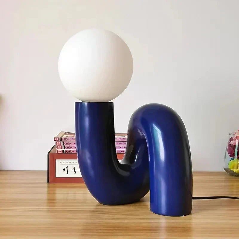 LED Table Lamp | Modern Neotenic Design for Elegant Interiors - motivodecor.com