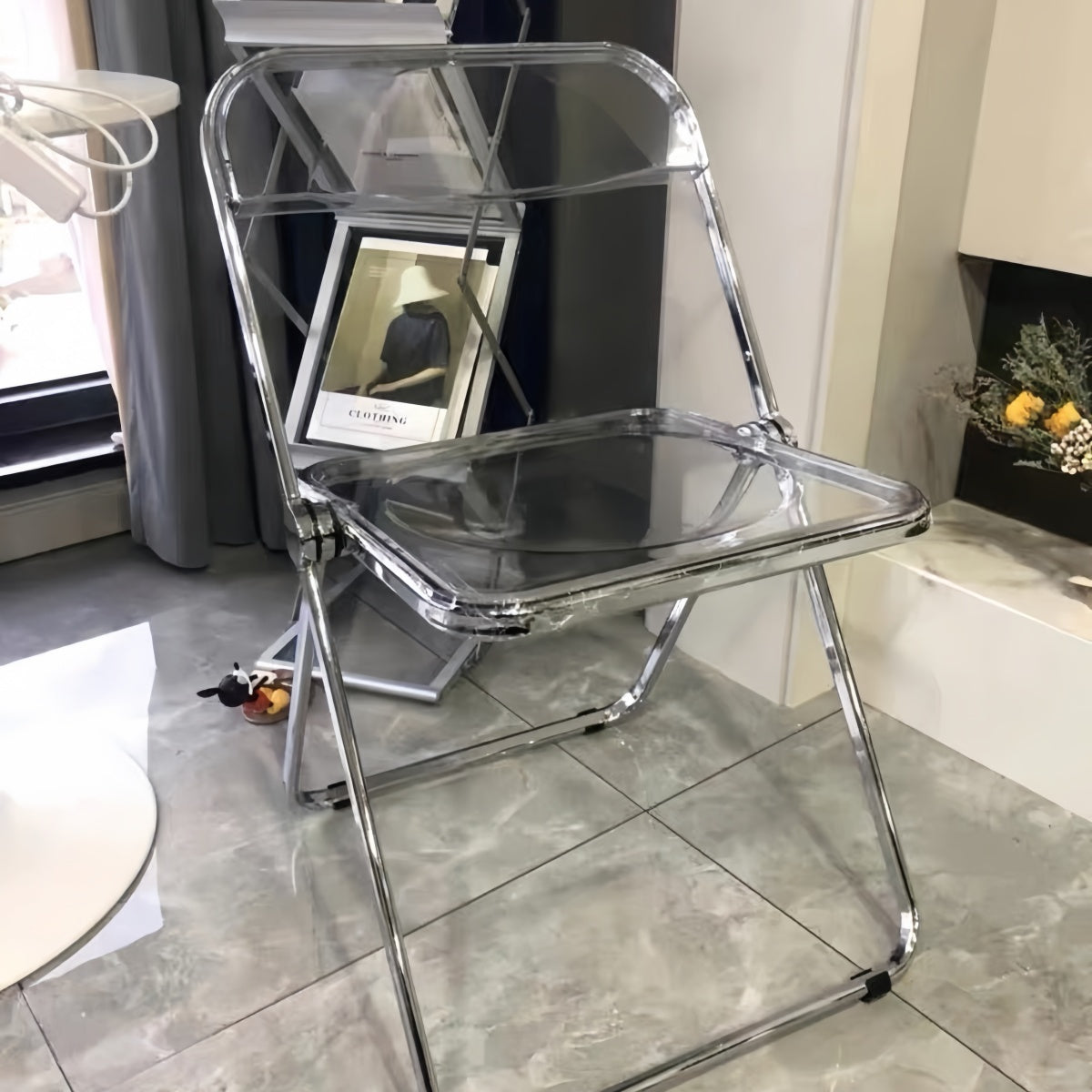 Transparent Folding Dining Chair – INS-Style Acrylic Plastic Crystal Designer Chair