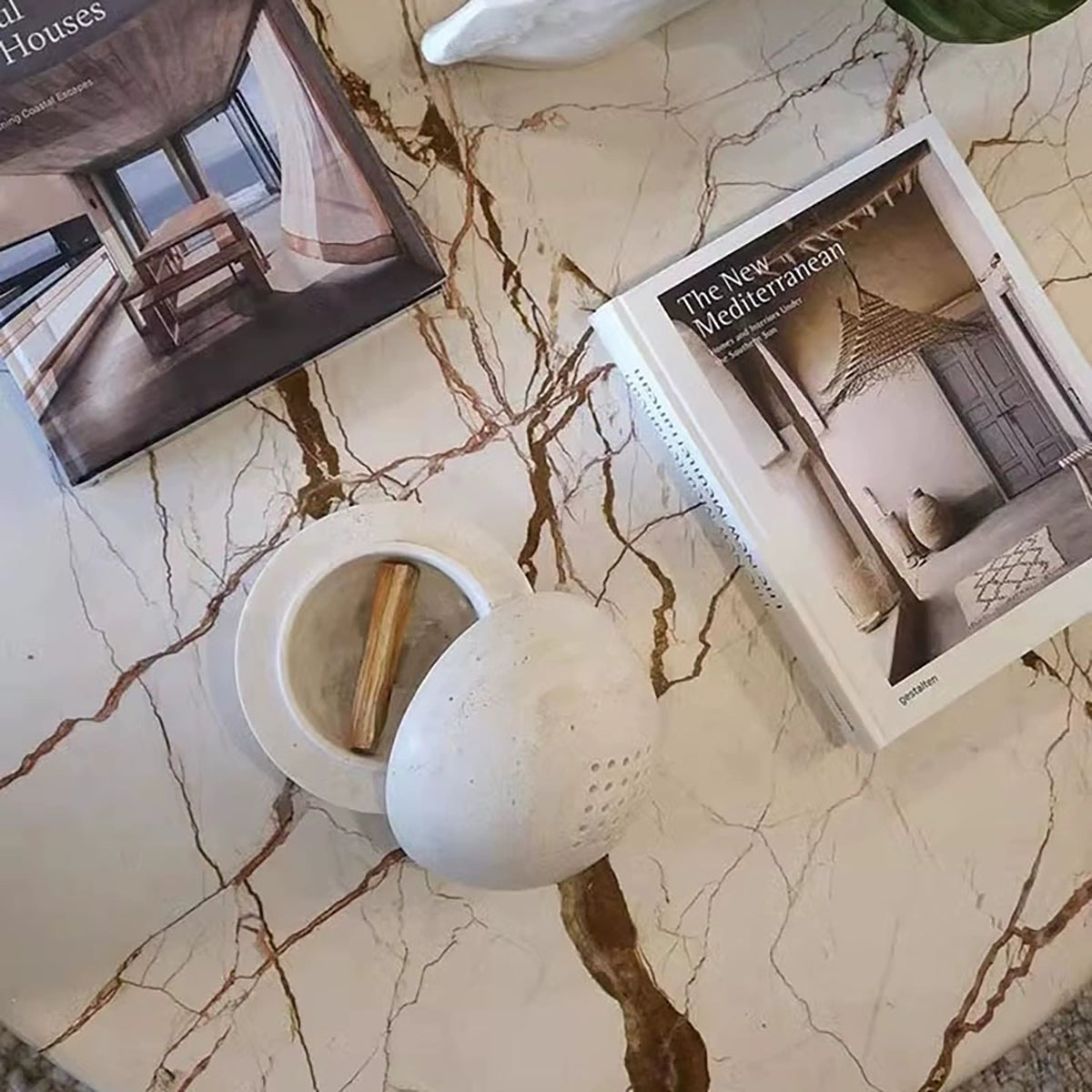 Incense Burner – Elegant Marble Home Décor Ornament for Tranquility