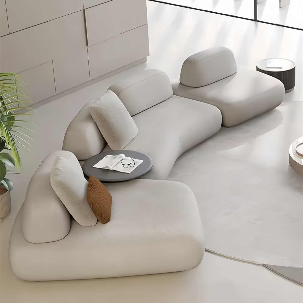 Minimalist Curved Modular Sofa – Island Style Fabric Couch for Studio & Loft Spaces