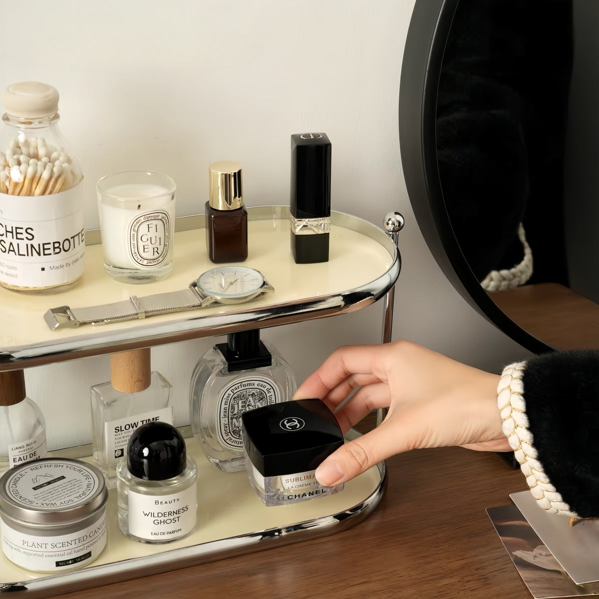 Modern Acrylic Desktop Storage Rack – Tiered Organizer for Makeup & Beauty Essentials