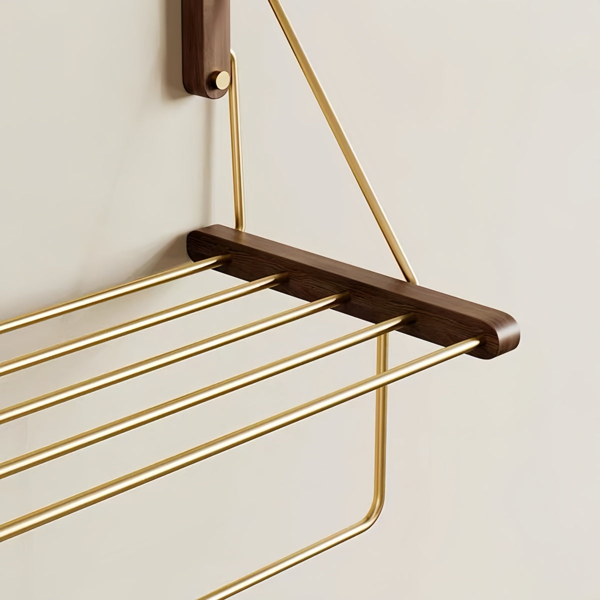 No-drill bathroom towel rack with solid wood shelf and stainless steel bar for towels and toiletries storage